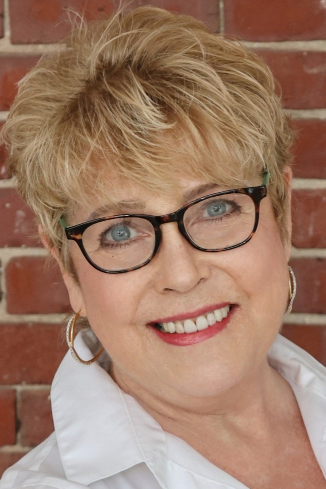 Siobhan Dalton, Real Estate Agent Amherst Coldwell Banker Realty