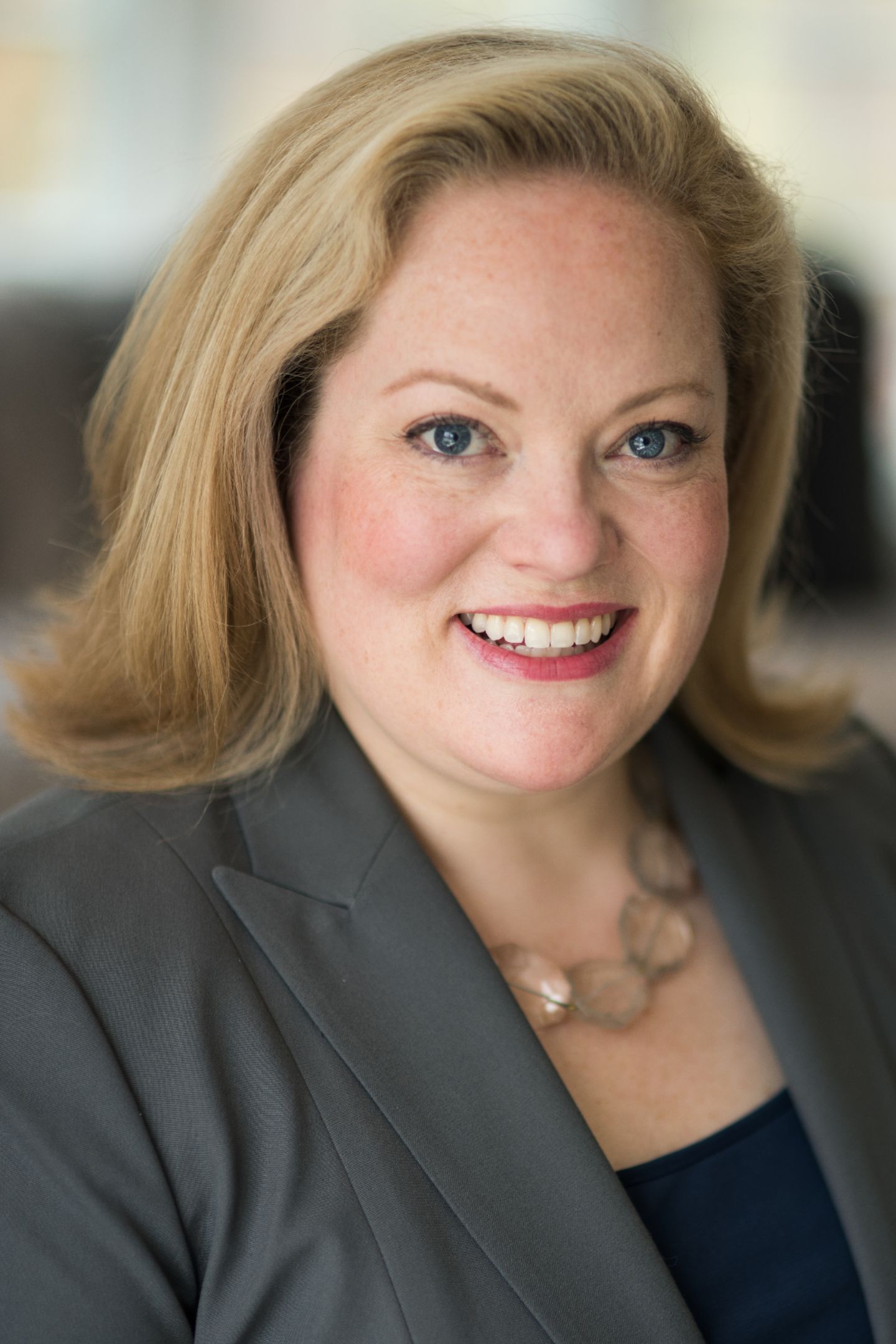 Robin Kelly, Real Estate Agent Cambridge, MA Coldwell Banker Realty