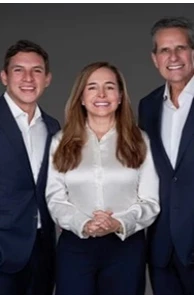 Maria Victoria Zarate image