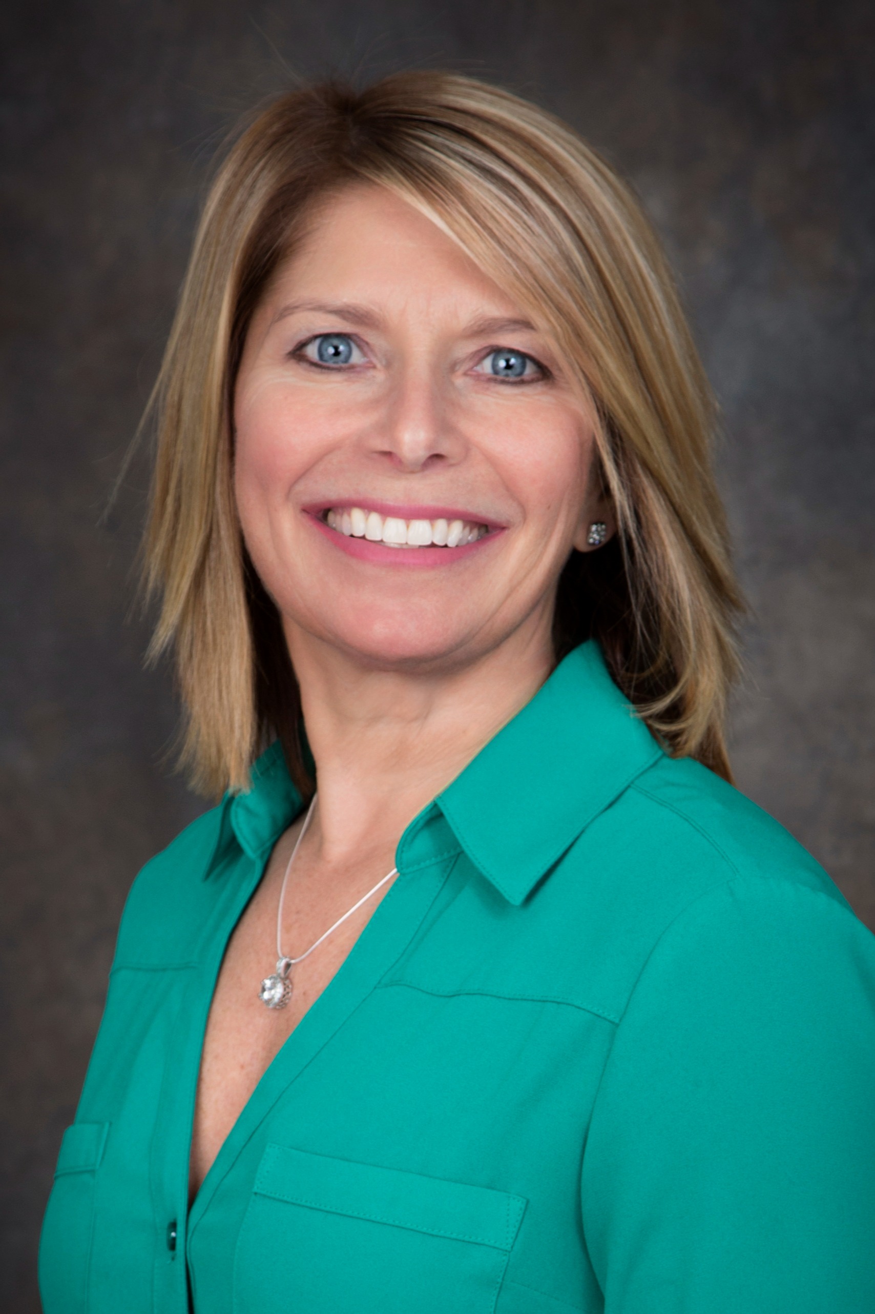 Lana Kopsala, Real Estate Agent Leominster, MA Coldwell Banker Realty