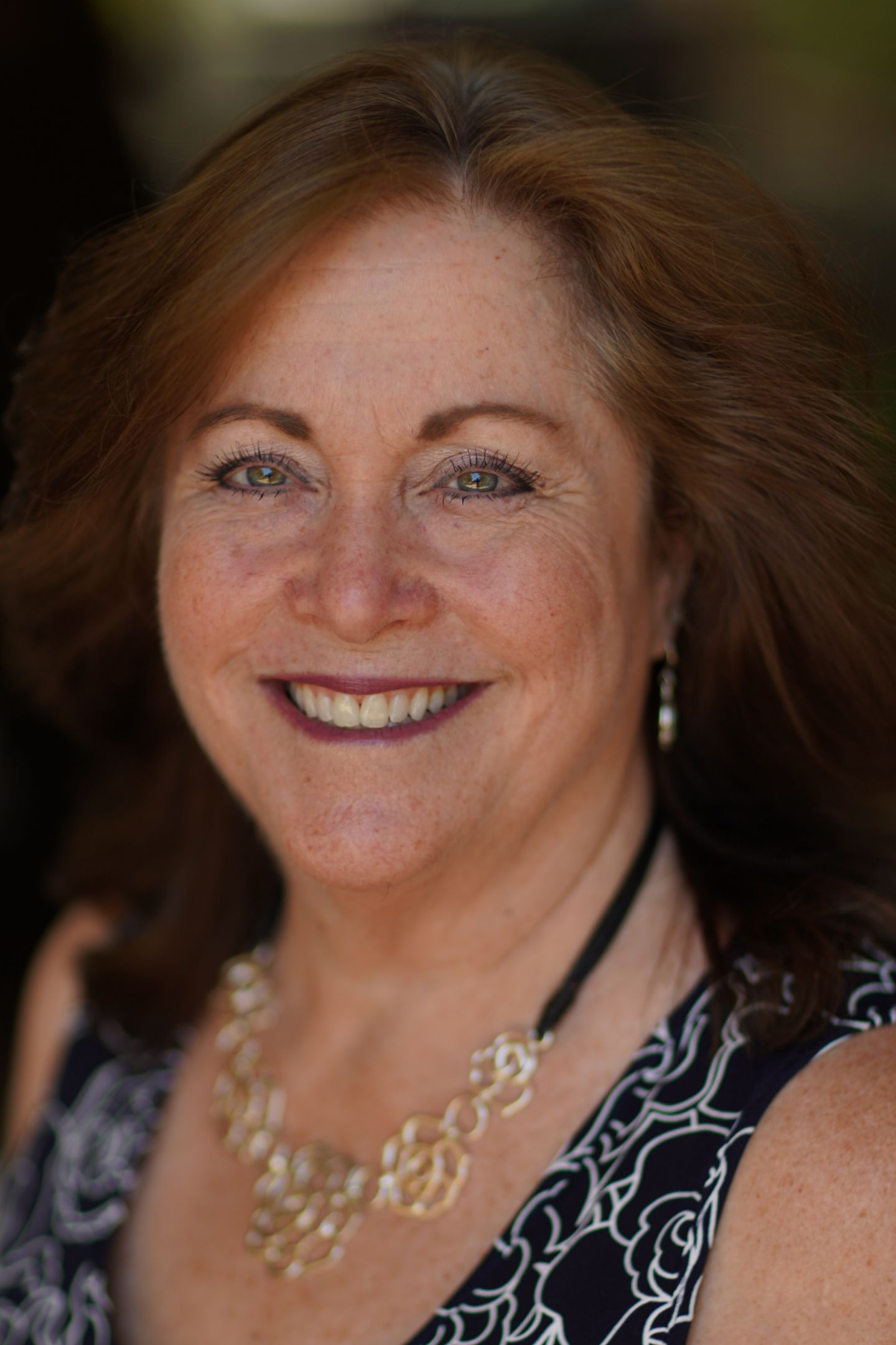 Sue Benton, Real Estate Agent Elk Grove, CA Coldwell Banker Realty