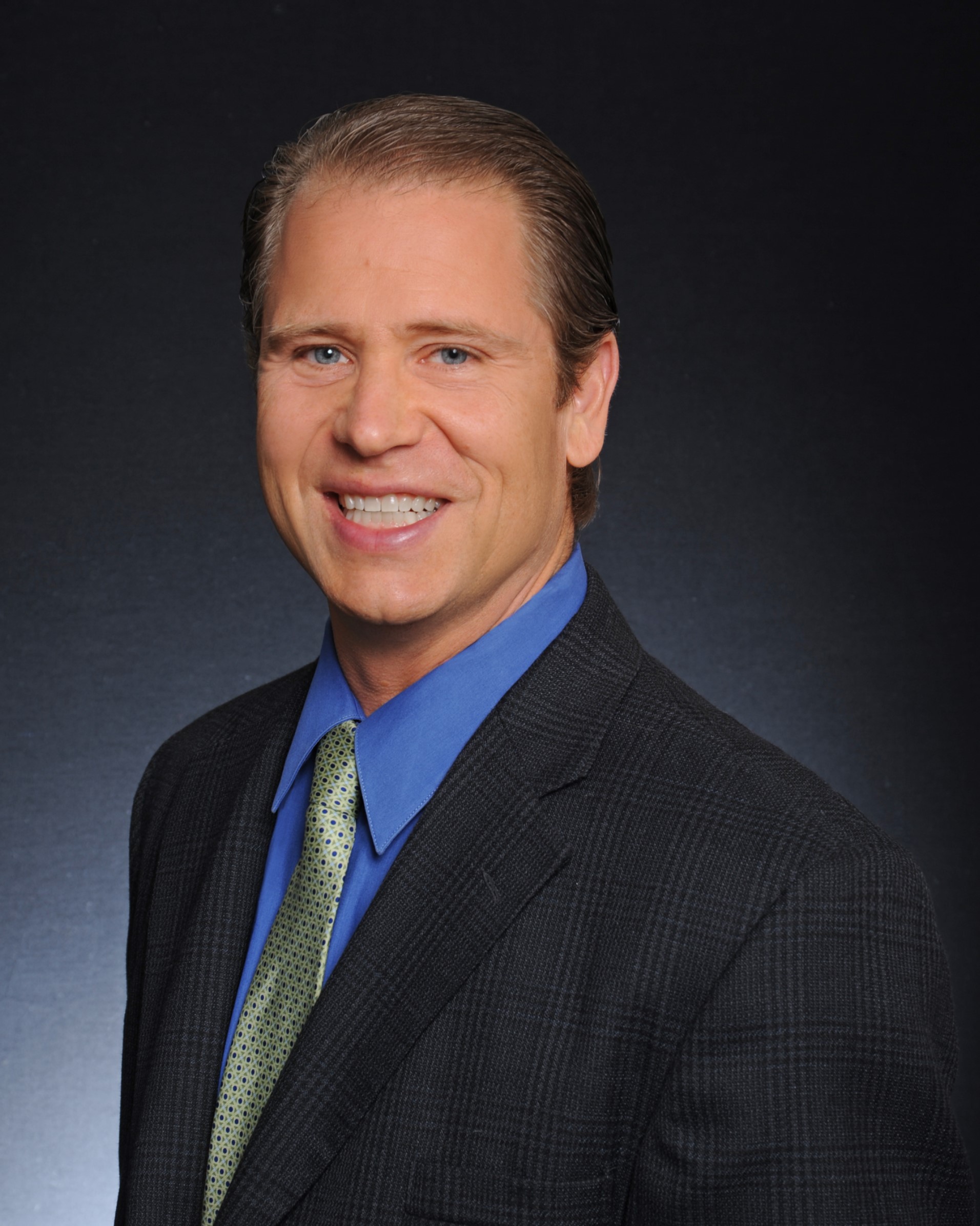 Derrick Strander, Real Estate Agent Eagan, MN Coldwell Banker Realty