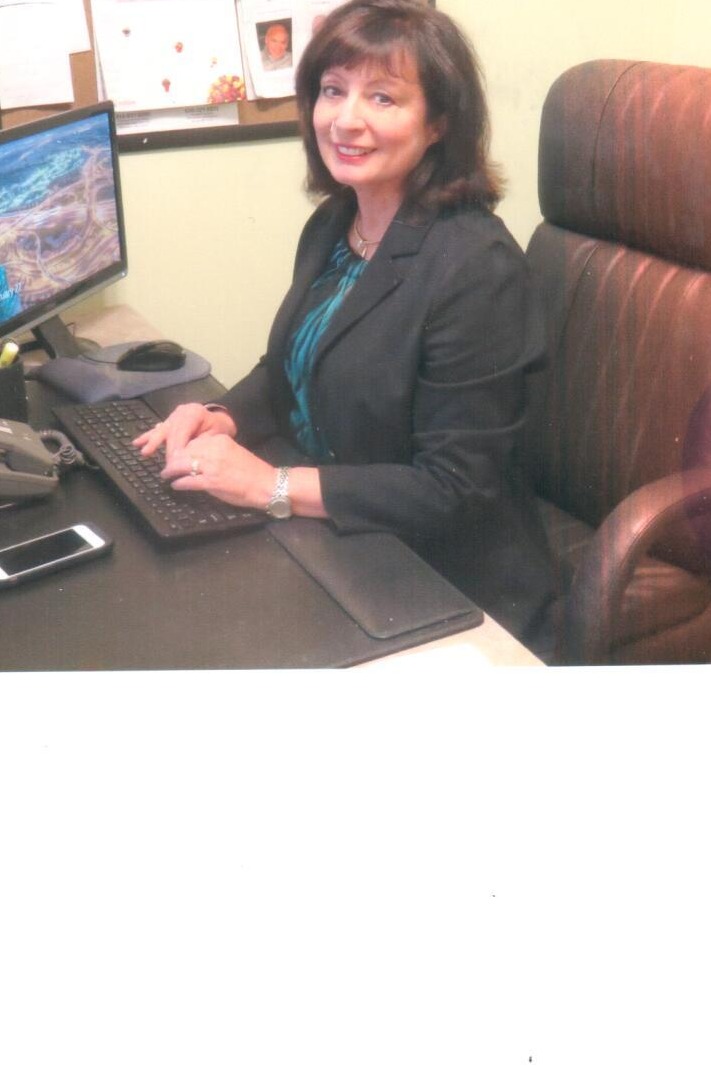 Anna Calkins, Real Estate Agent Saint Charles, MO Coldwell Banker