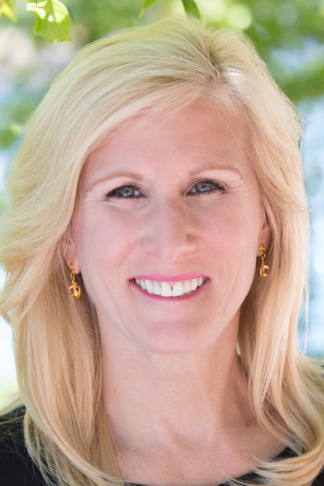 Darlene Wills, Real Estate Agent Bedford, NH Coldwell Banker Realty