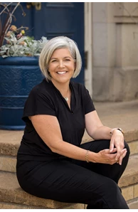 Sara Letourneau image