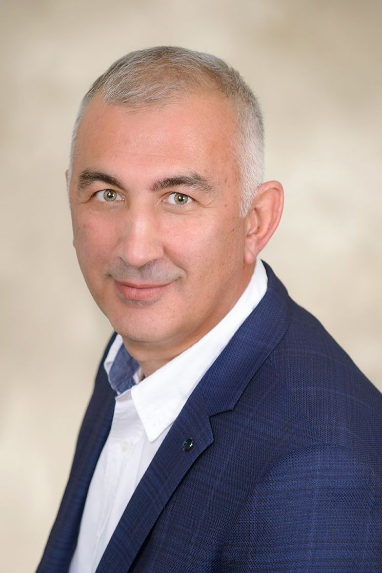 Reha Guven, Real Estate Agent Roswell, GA Coldwell Banker Realty