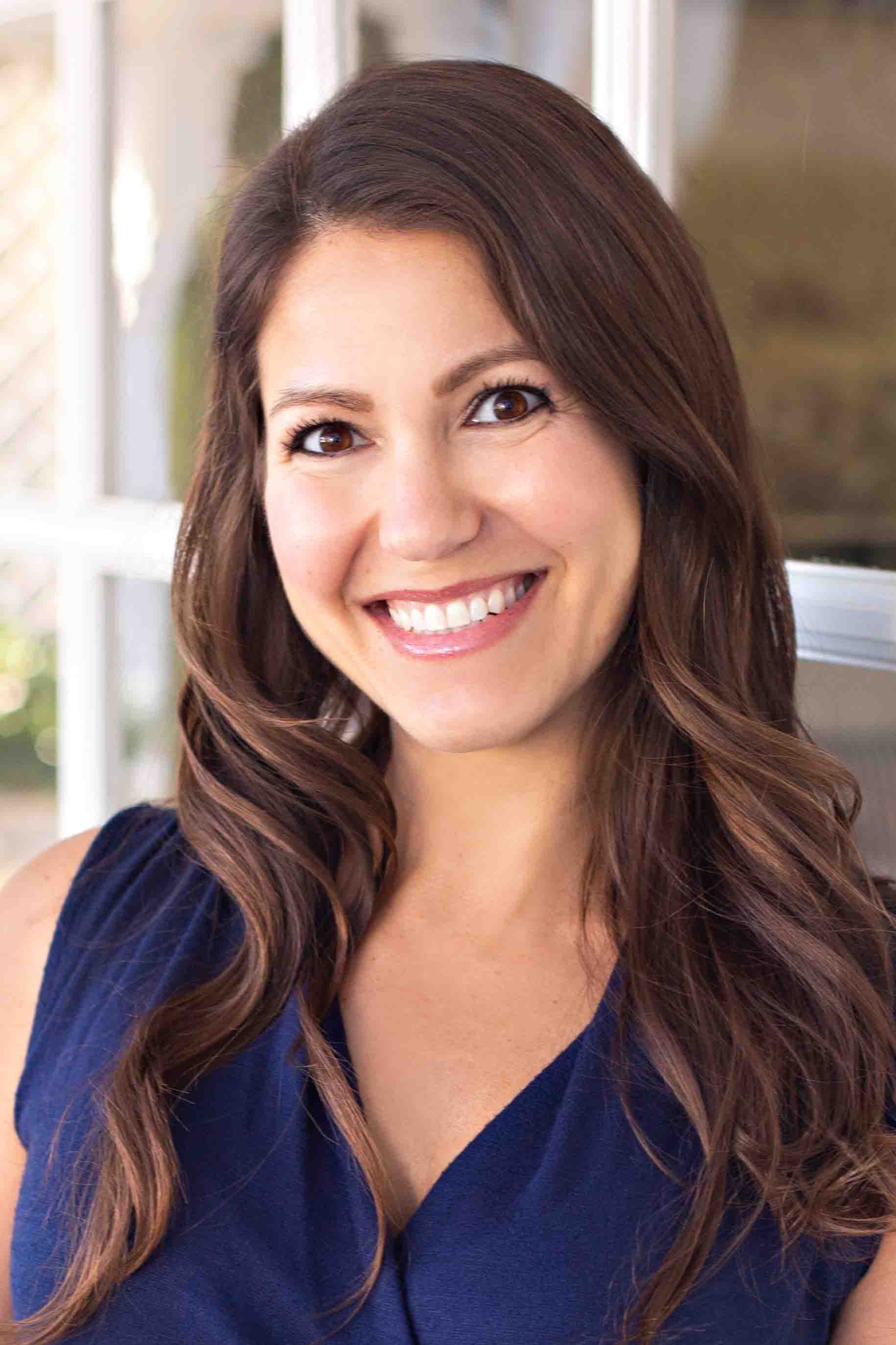 Jackie Baze, Real Estate Agent Calabasas, CA Coldwell Banker Realty