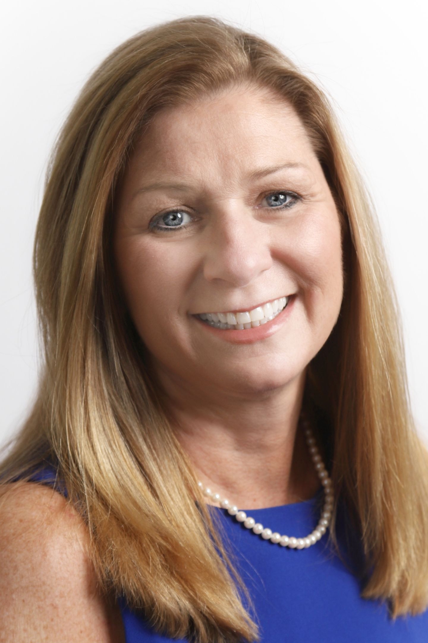 Liz Zakrzewski, Real Estate Agent North Haven, CT Coldwell Banker