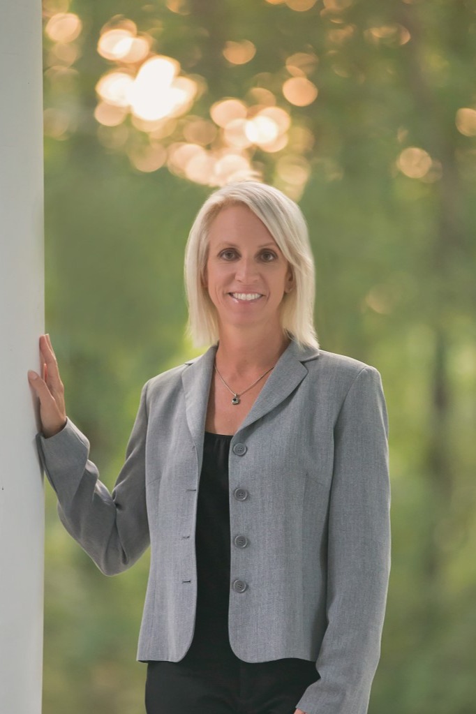 Lynn Bradshaw, Real Estate Agent Bel Air, MD Coldwell Banker Realty