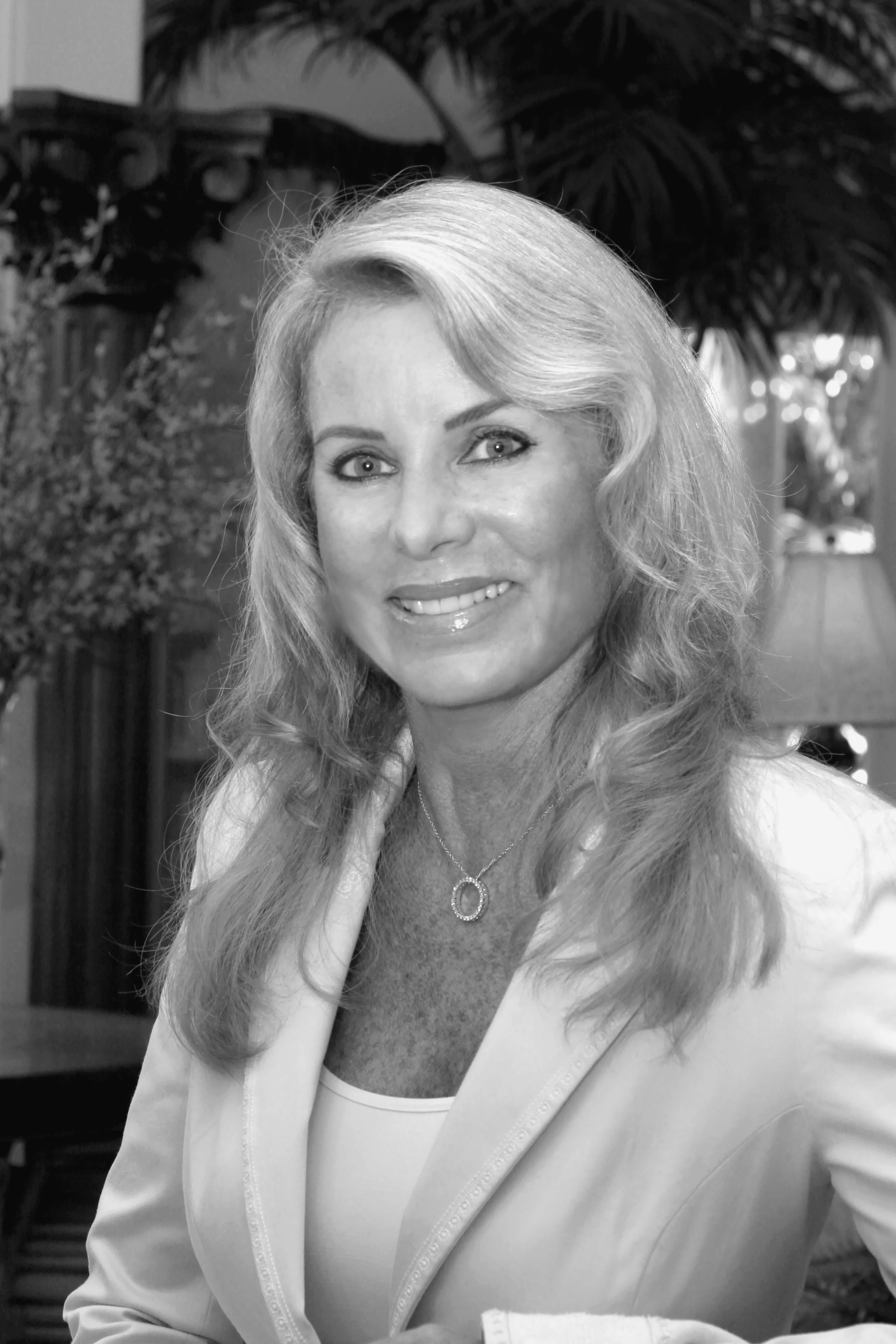 Stacy Guerra, Real Estate Agent Boca Raton, FL Coldwell Banker Realty