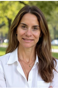 Jennifer "Jen" Barrett image