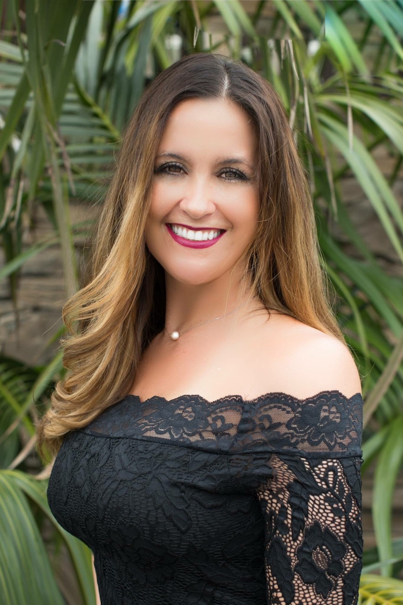 Khrystyne Peratt, Real Estate Agent Huntington Beach, CA Coldwell