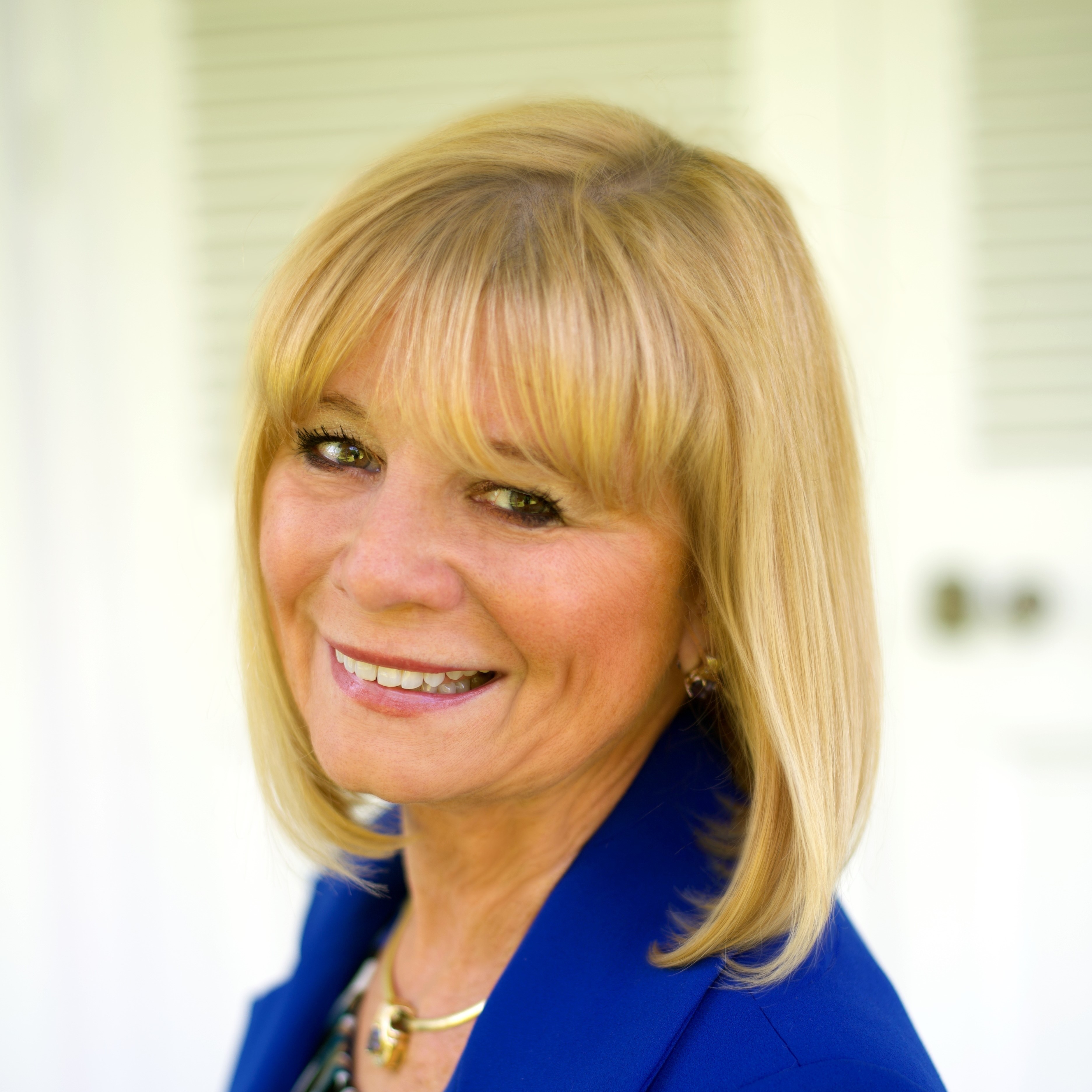 Julie Boland, Real Estate Agent Blue Bell, PA Coldwell Banker Realty