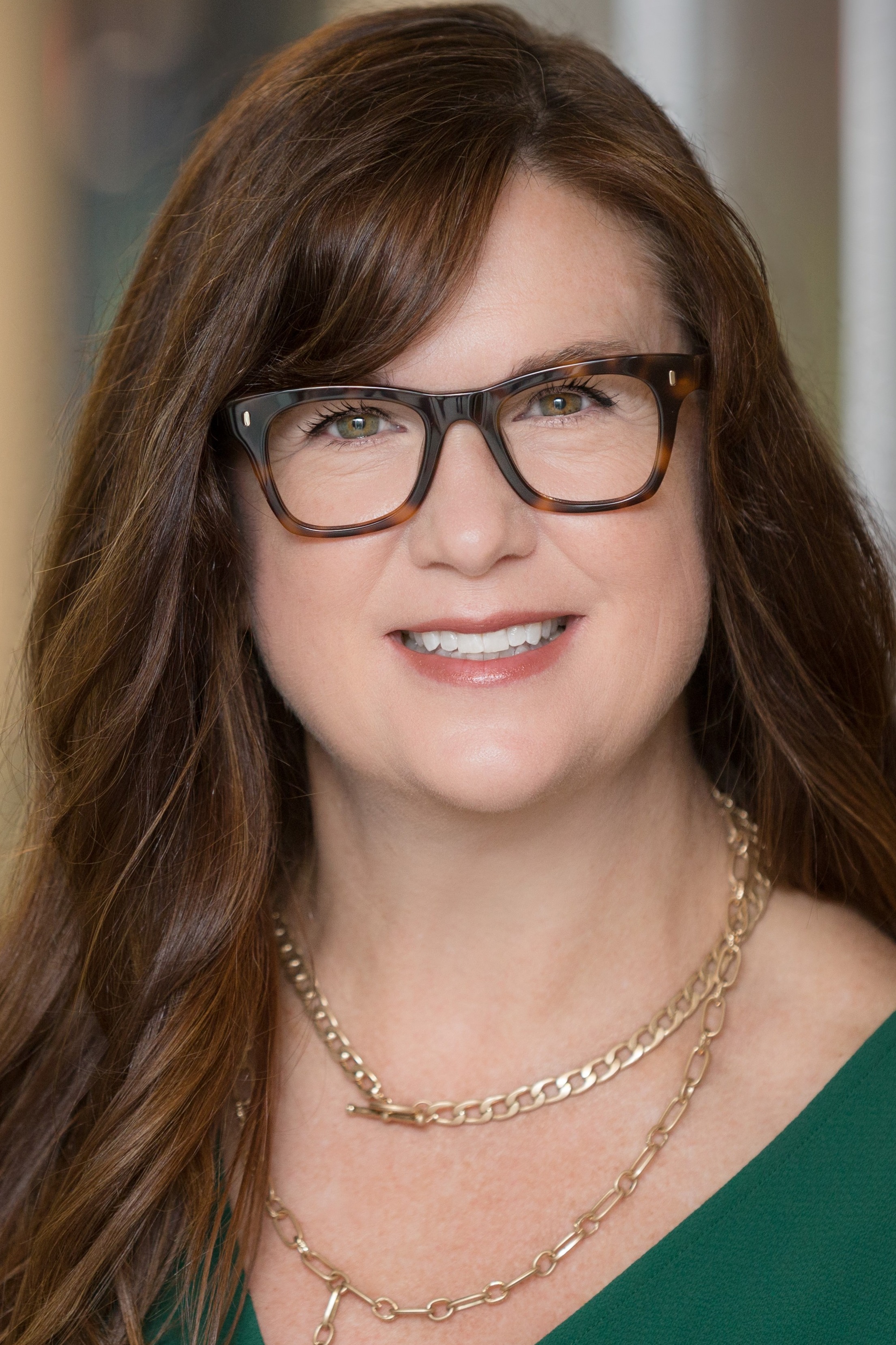 Dawn Huizer, Real Estate Agent Westport Coldwell Banker Realty