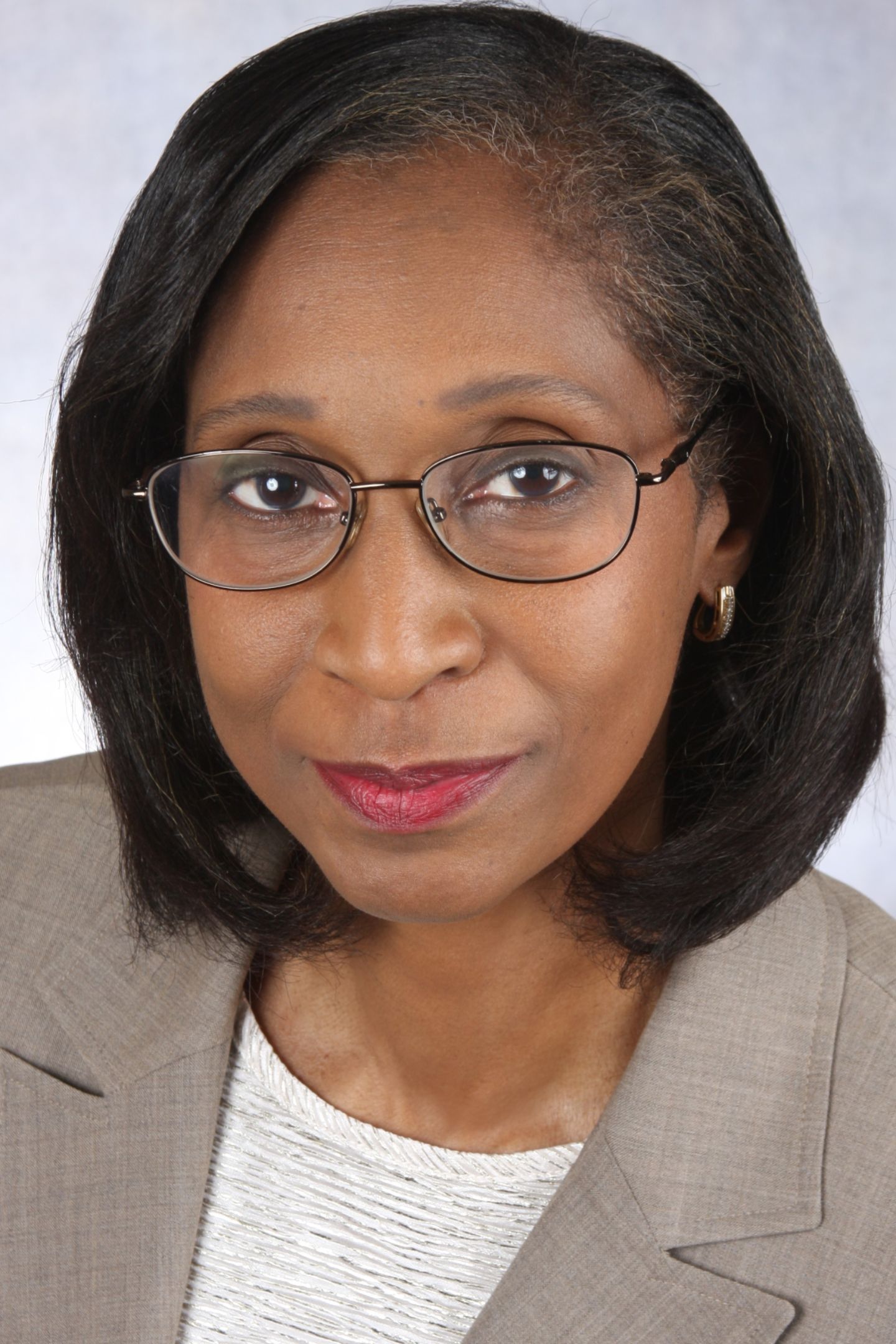 Maria Correia, Real Estate Agent North Haven, CT Coldwell Banker Realty