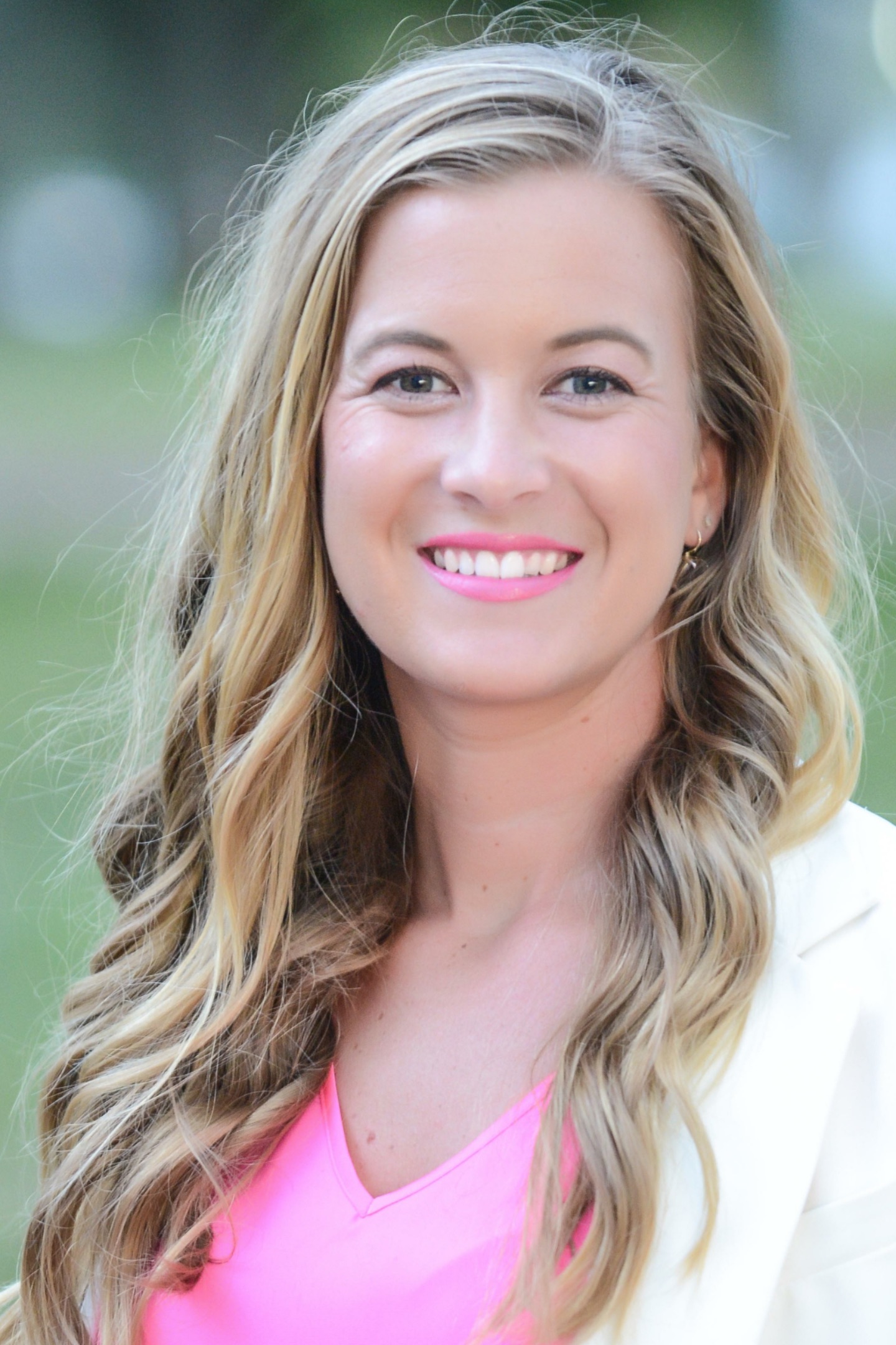 Briana Cyr, Real Estate Agent Venice, FL Coldwell Banker Realty