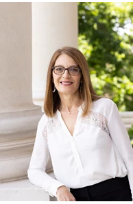 Cristina Jones image