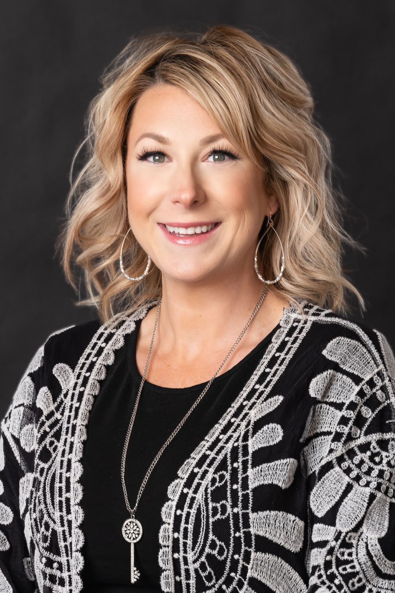 Elise Fay, Real Estate Agent Westminster, CO Coldwell Banker Realty