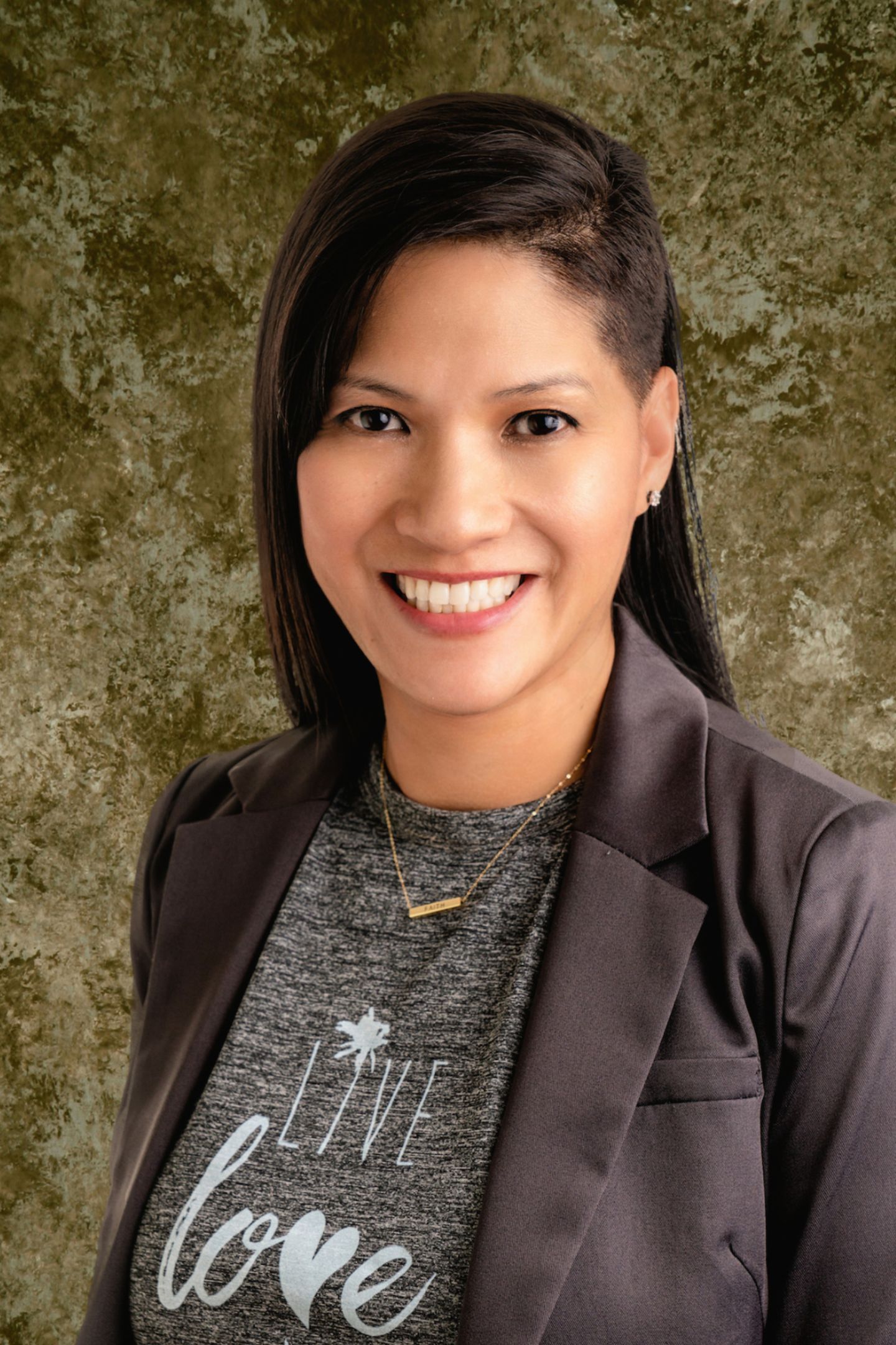 Abigayle Johnson, Real Estate Agent Waipahu, HI Coldwell Banker Realty