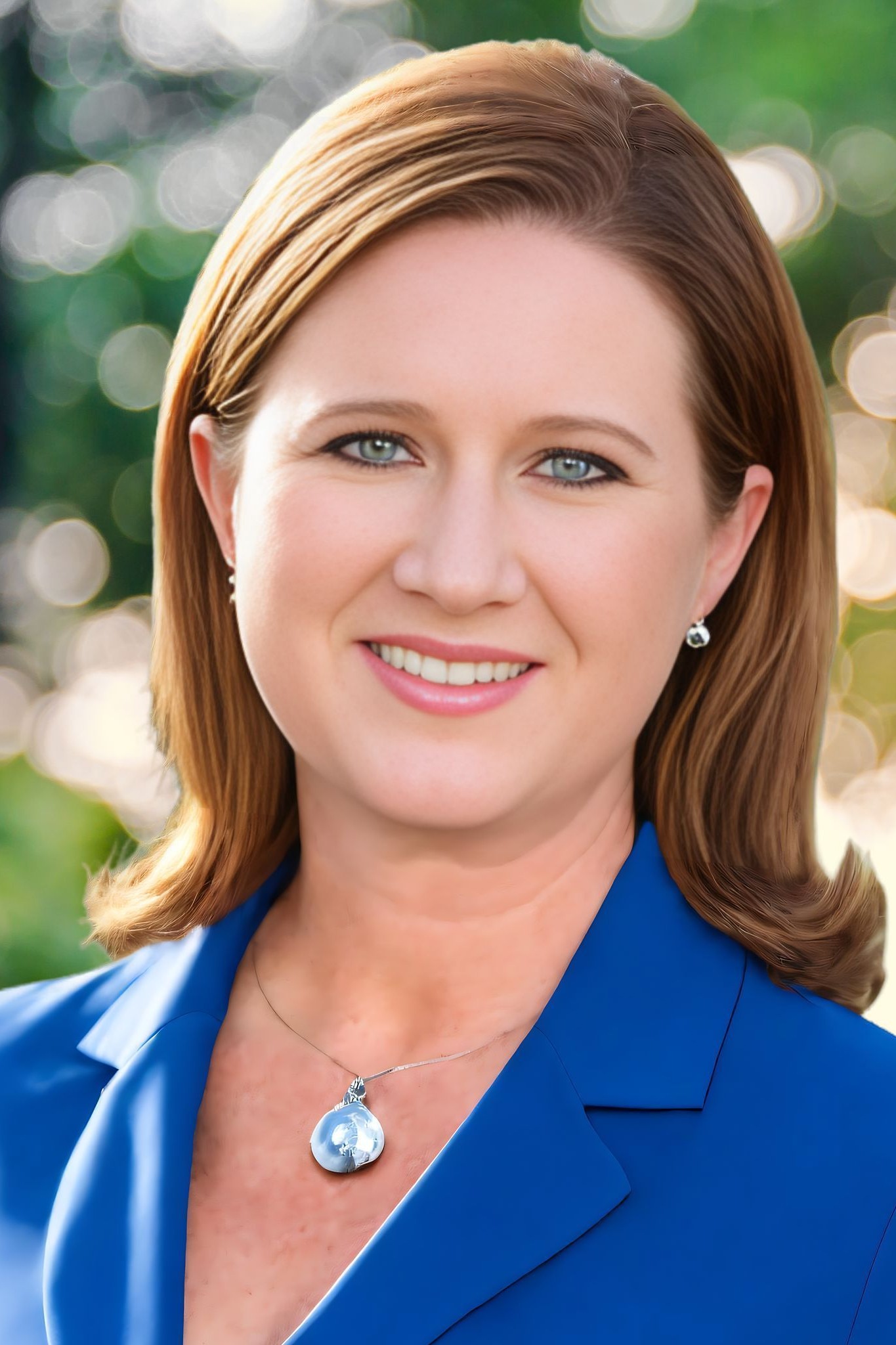 Caroline Wilson, Real Estate Agent Roswell Coldwell Banker Realty