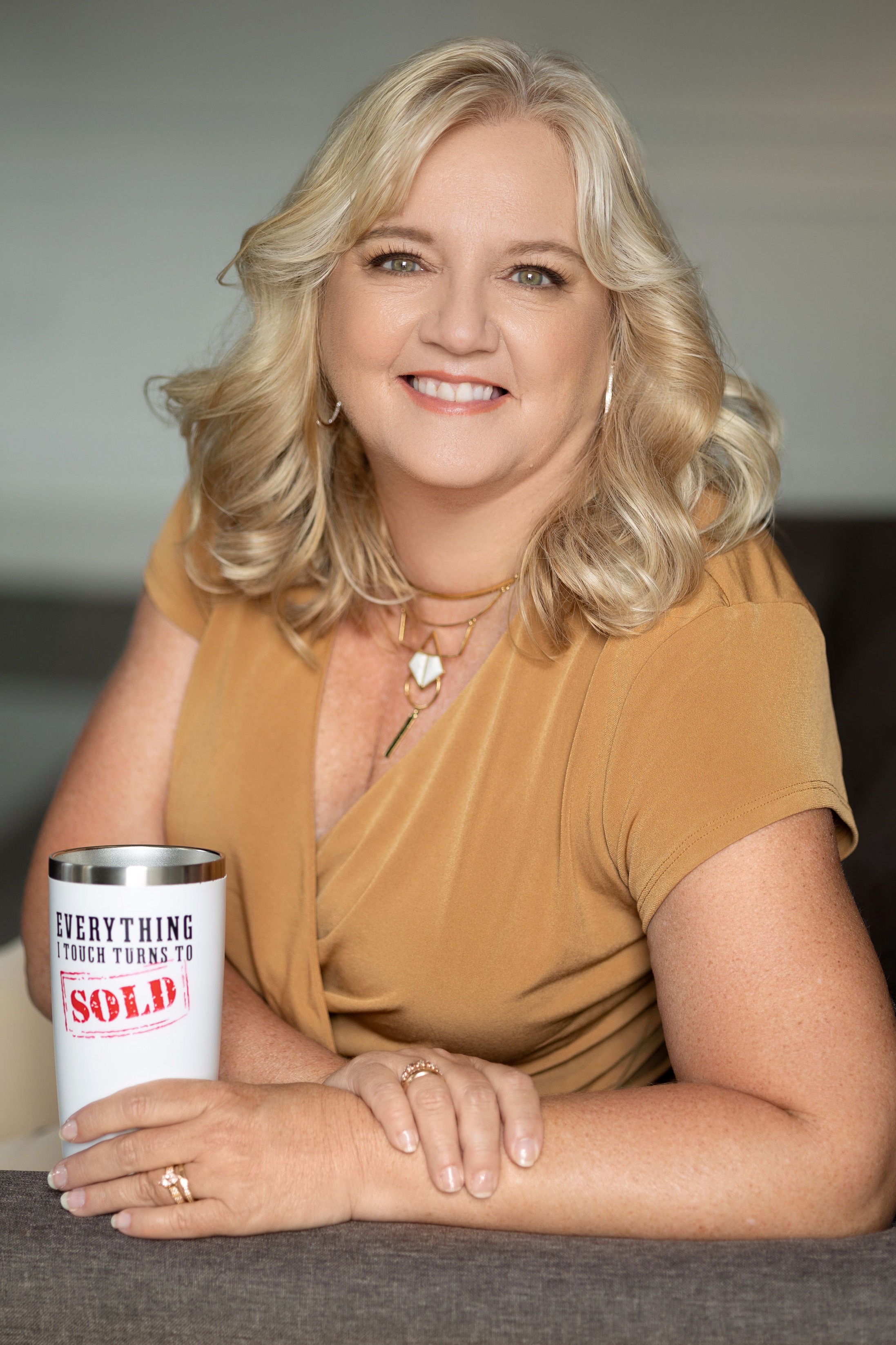 Lori Thurman, Real Estate Agent Pickerington, OH Coldwell Banker Realty