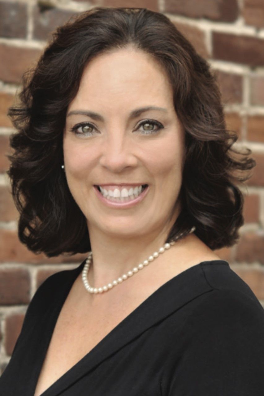 Lynn Walsh, Real Estate Agent Alexandria, VA Coldwell Banker Realty