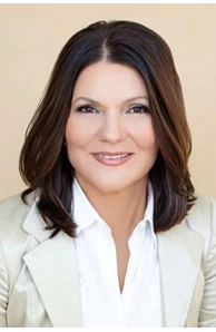 Julia Nikulina image