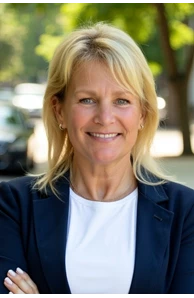 Elizabeth Cummings image