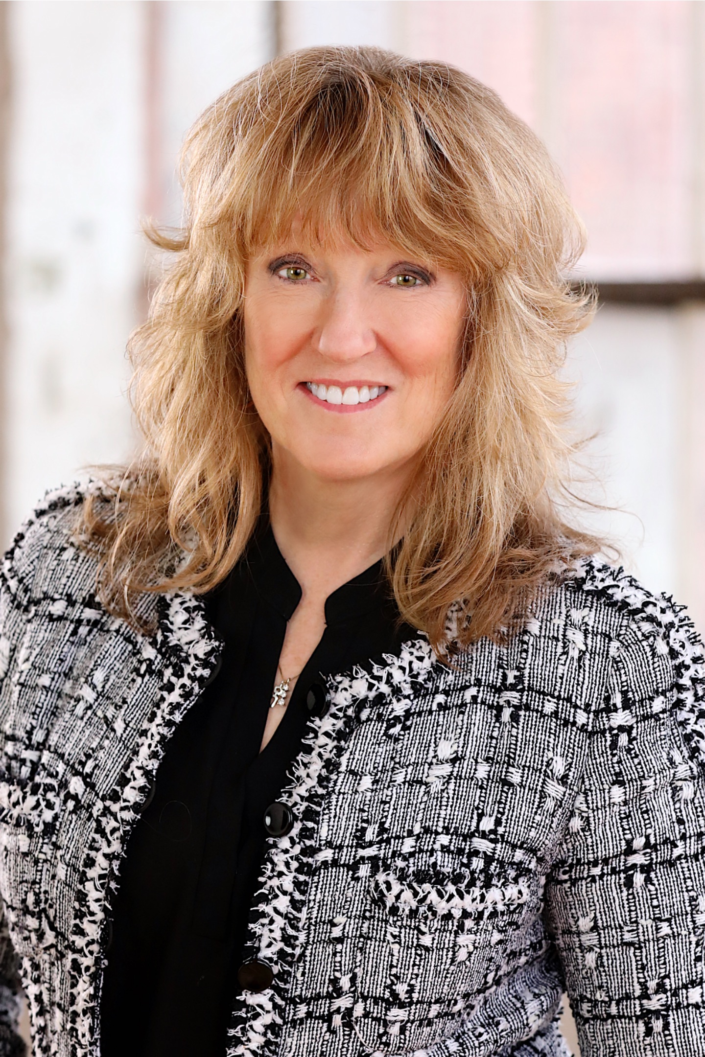 Teri Minard, Real Estate Agent Saint Paul, MN Coldwell Banker Realty