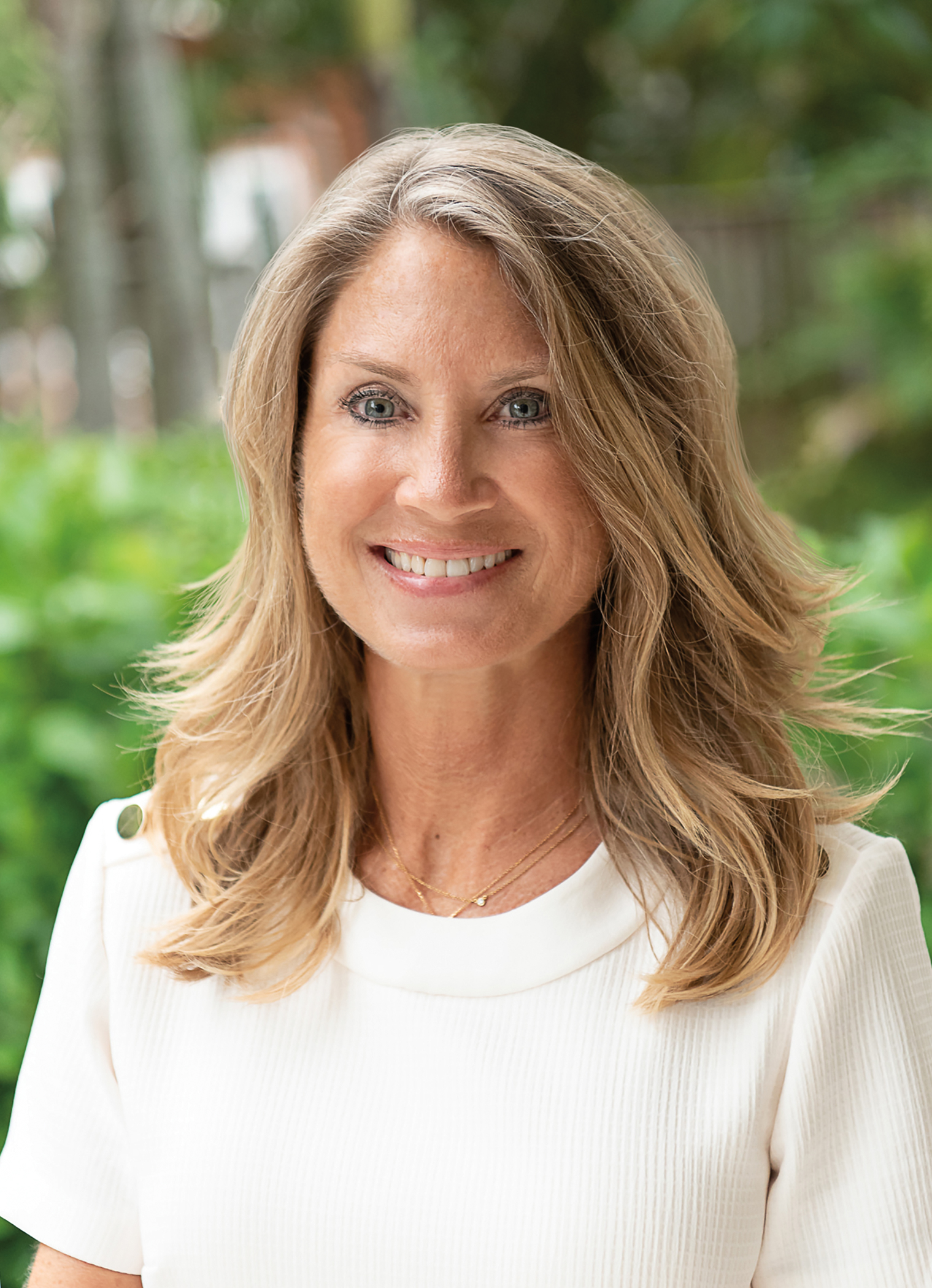 Wendy Garber, Real Estate Agent Naples Coldwell Banker Realty