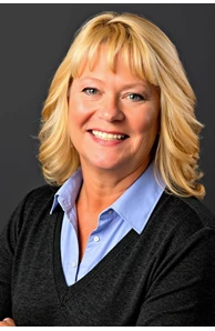 Christine Kearney image