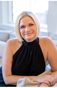 Sarah Bobo image
