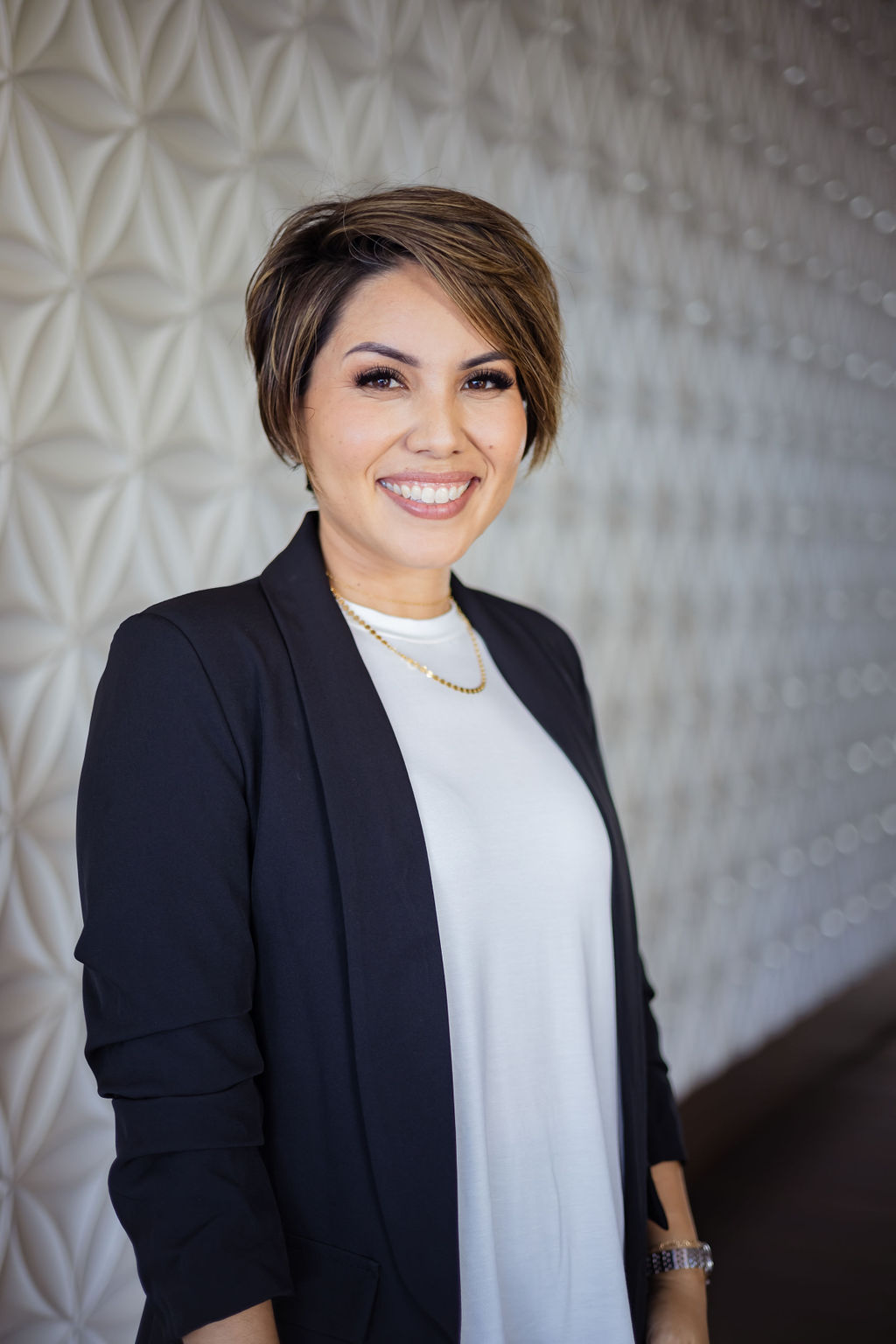 Tamlyn Kam, Real Estate Agent Honolulu, HI Coldwell Banker Realty