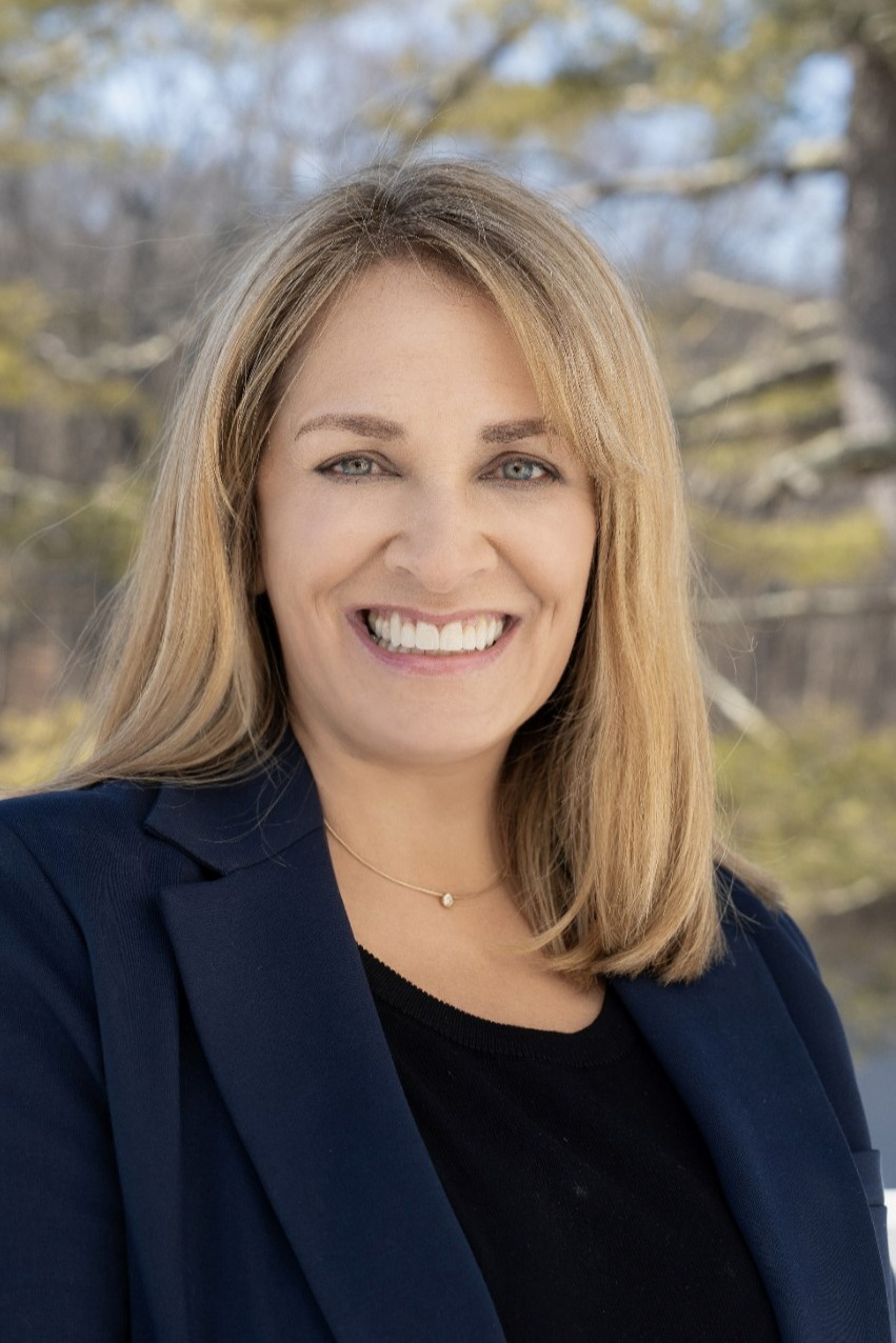 Jen Rondano, Real Estate Agent Stamford, CT Coldwell Banker Realty