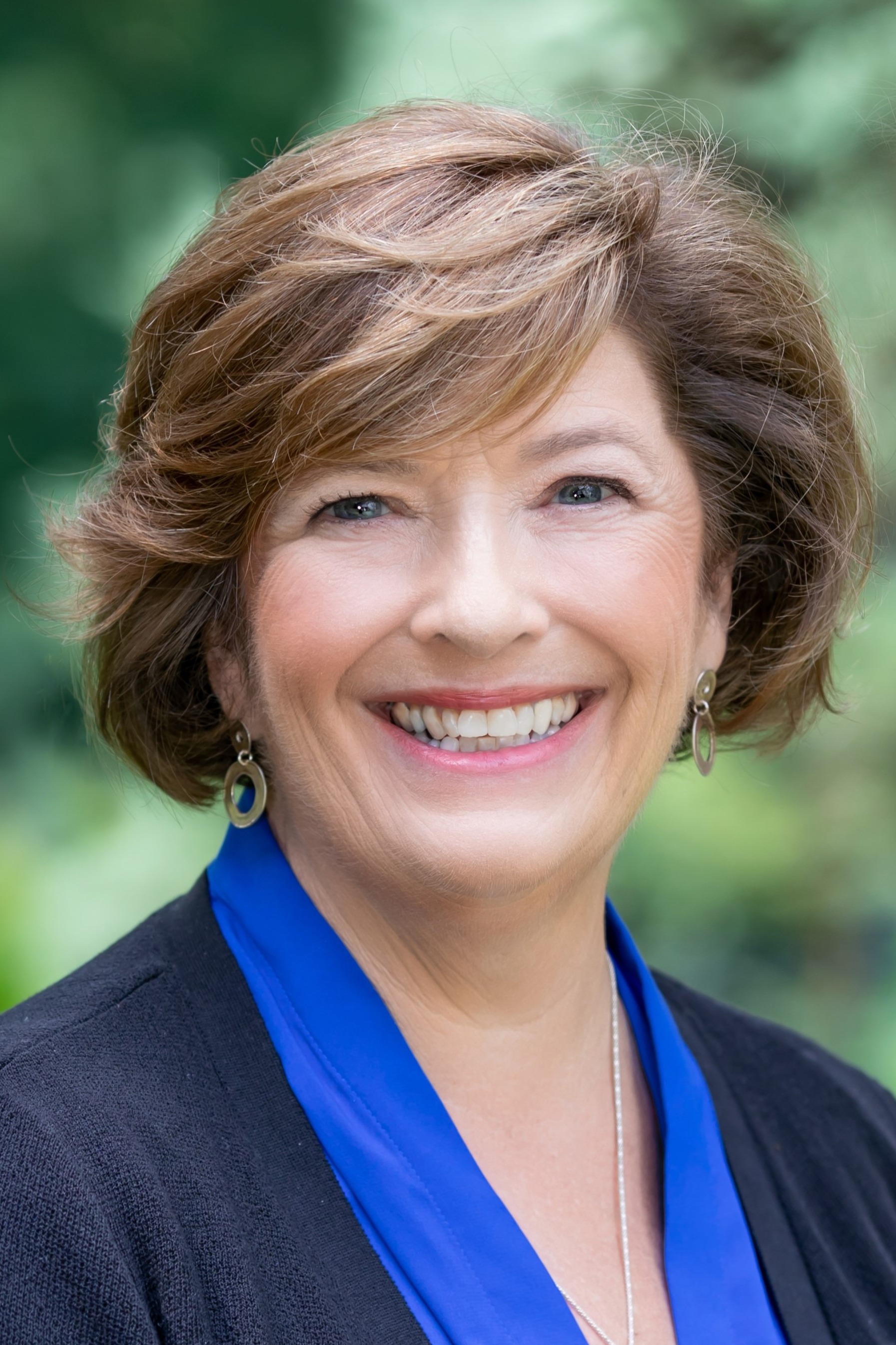 Diane Stone, Real Estate Agent Framingham, MA Coldwell Banker Realty