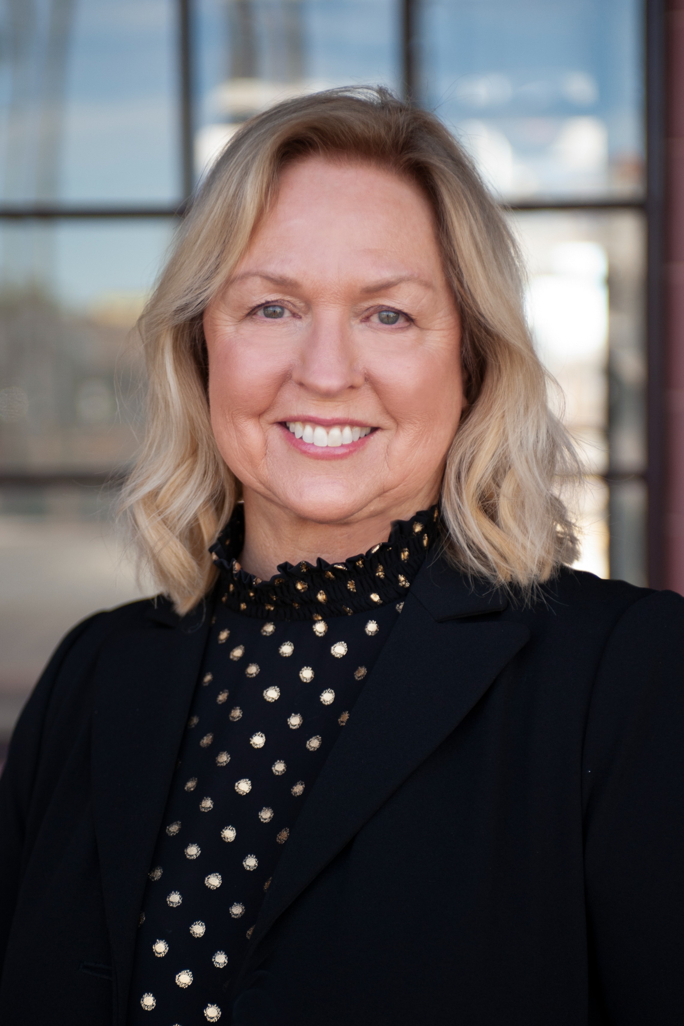 Chrissie Carr, Real Estate Agent Carlsbad, CA Coldwell Banker Realty