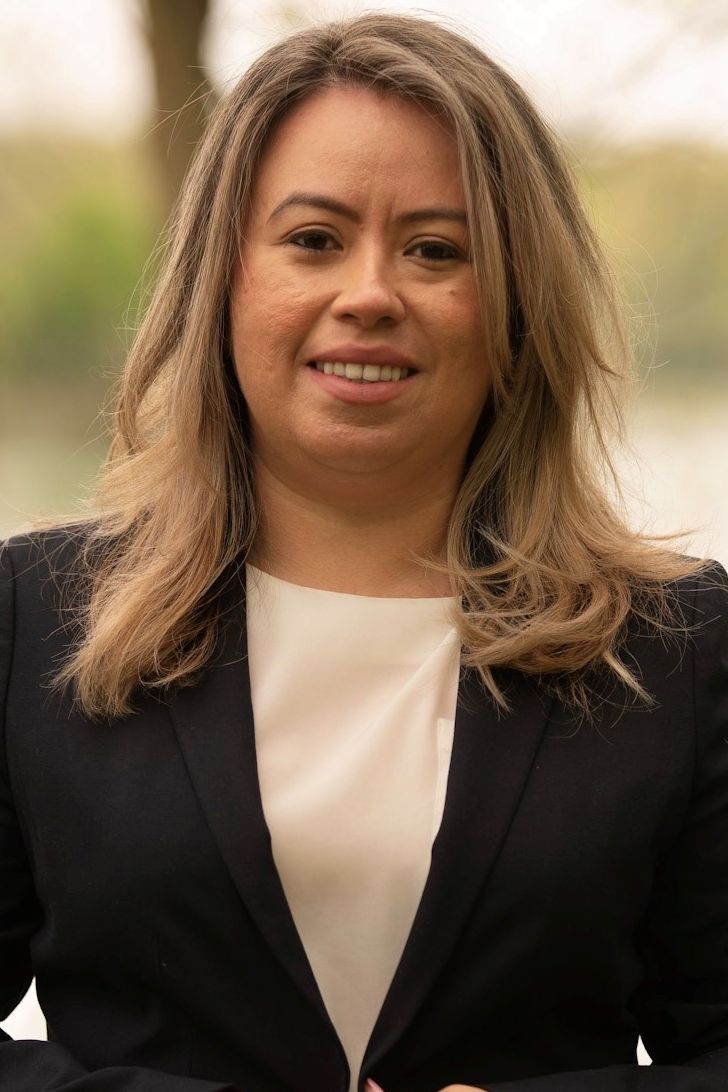 Tania Argueta, Real Estate Agent Leesburg Coldwell Banker Realty