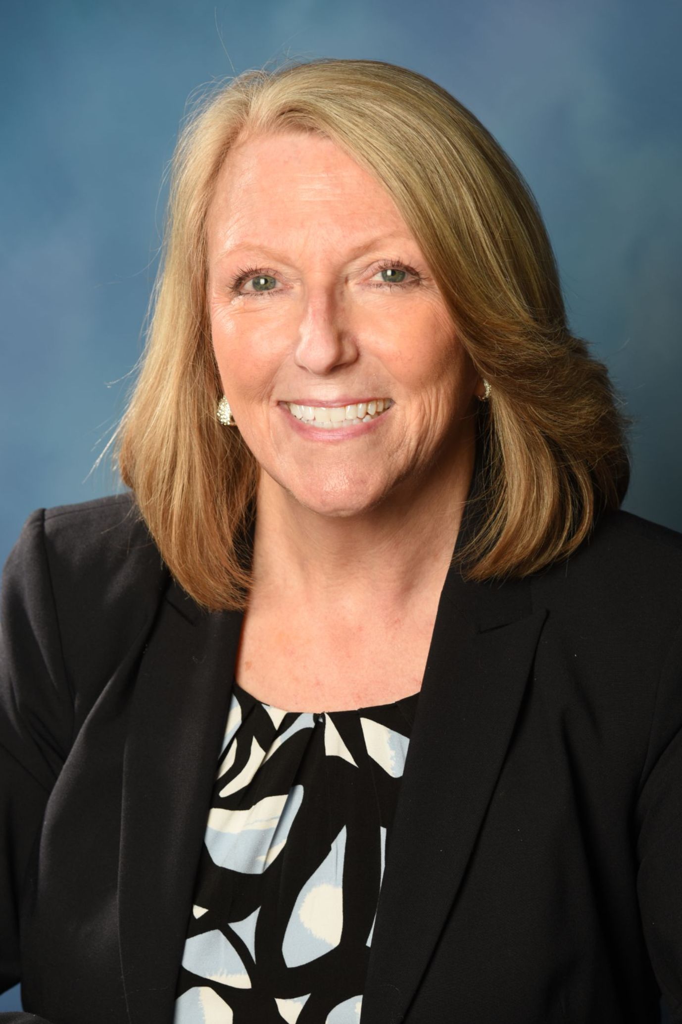 Charlene Erbe, Real Estate Agent North Haven Coldwell Banker Realty