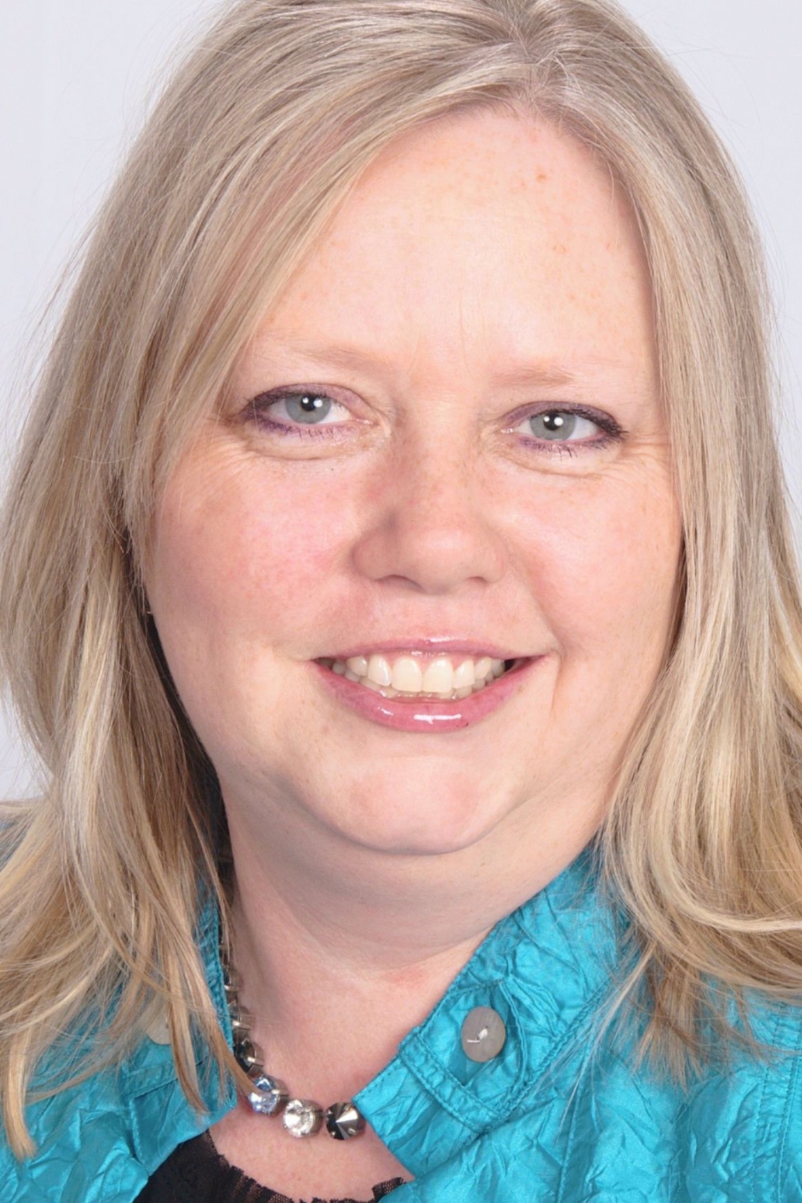 Amanda Cullen, Real Estate Agent Glenshaw Coldwell Banker Realty