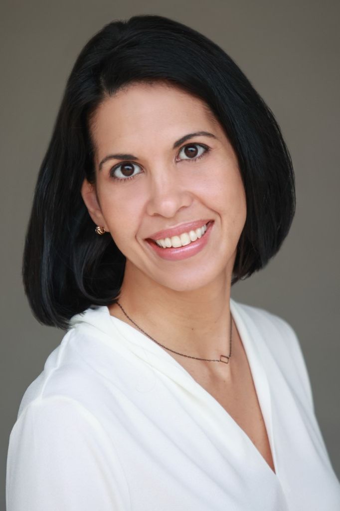 Valentina Heredia Hernandez, Real Estate Agent Austin, TX Coldwell