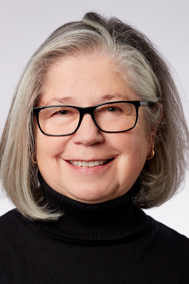 Laurel Curtis, Real Estate Agent Newport, RI Coldwell Banker Realty