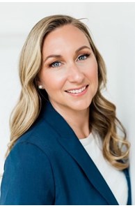 Ashley Stohl image