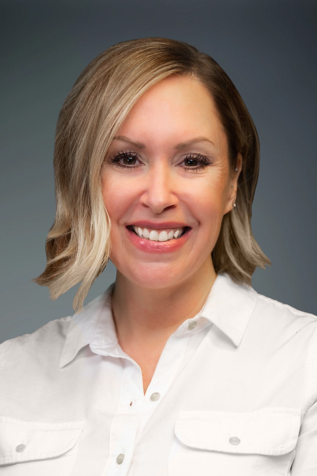 Christi Swenson, Real Estate Agent Brookfield, WI Coldwell Banker