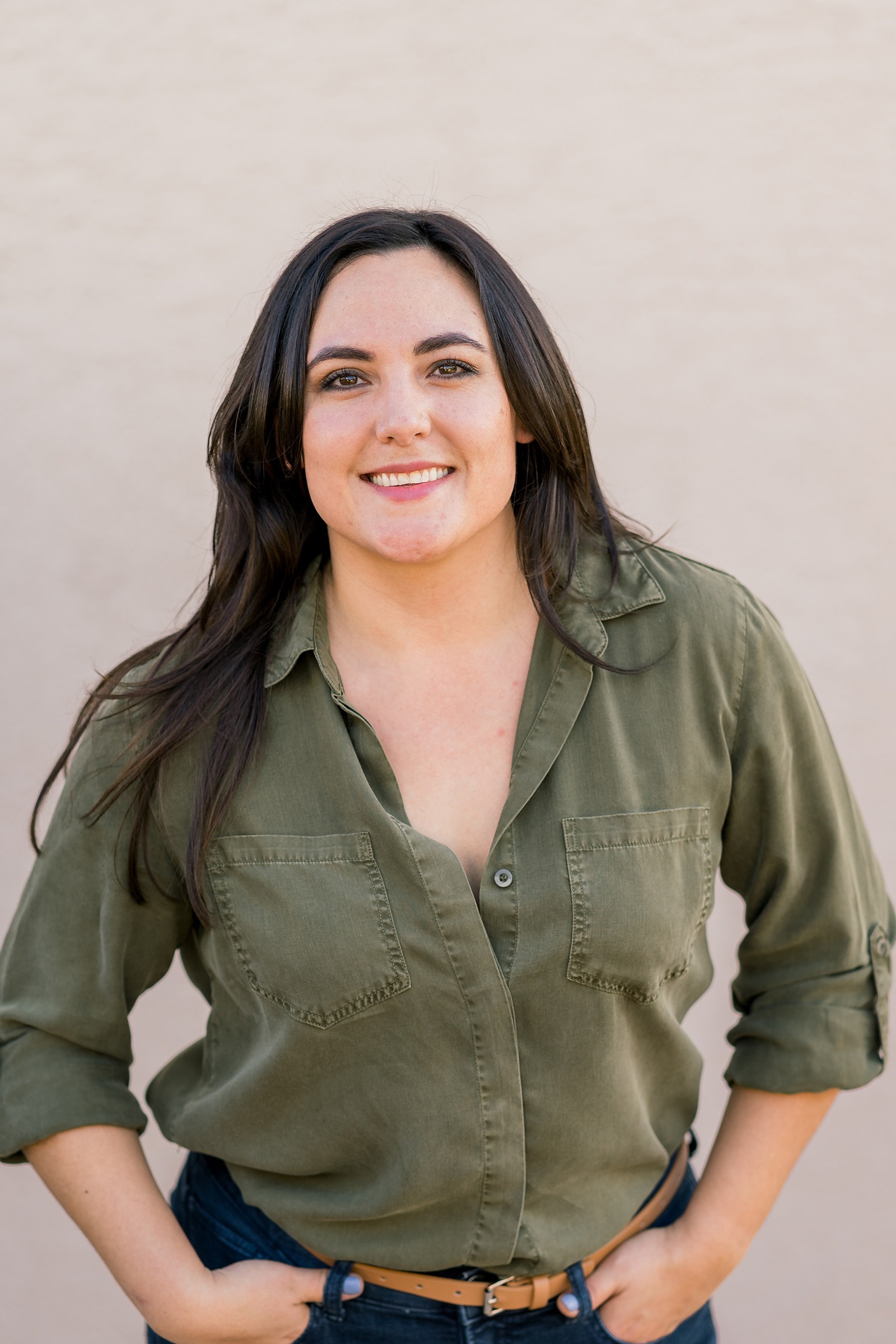 Adriana Vildosola, Real Estate Agent - Tucson - Coldwell Banker Realty