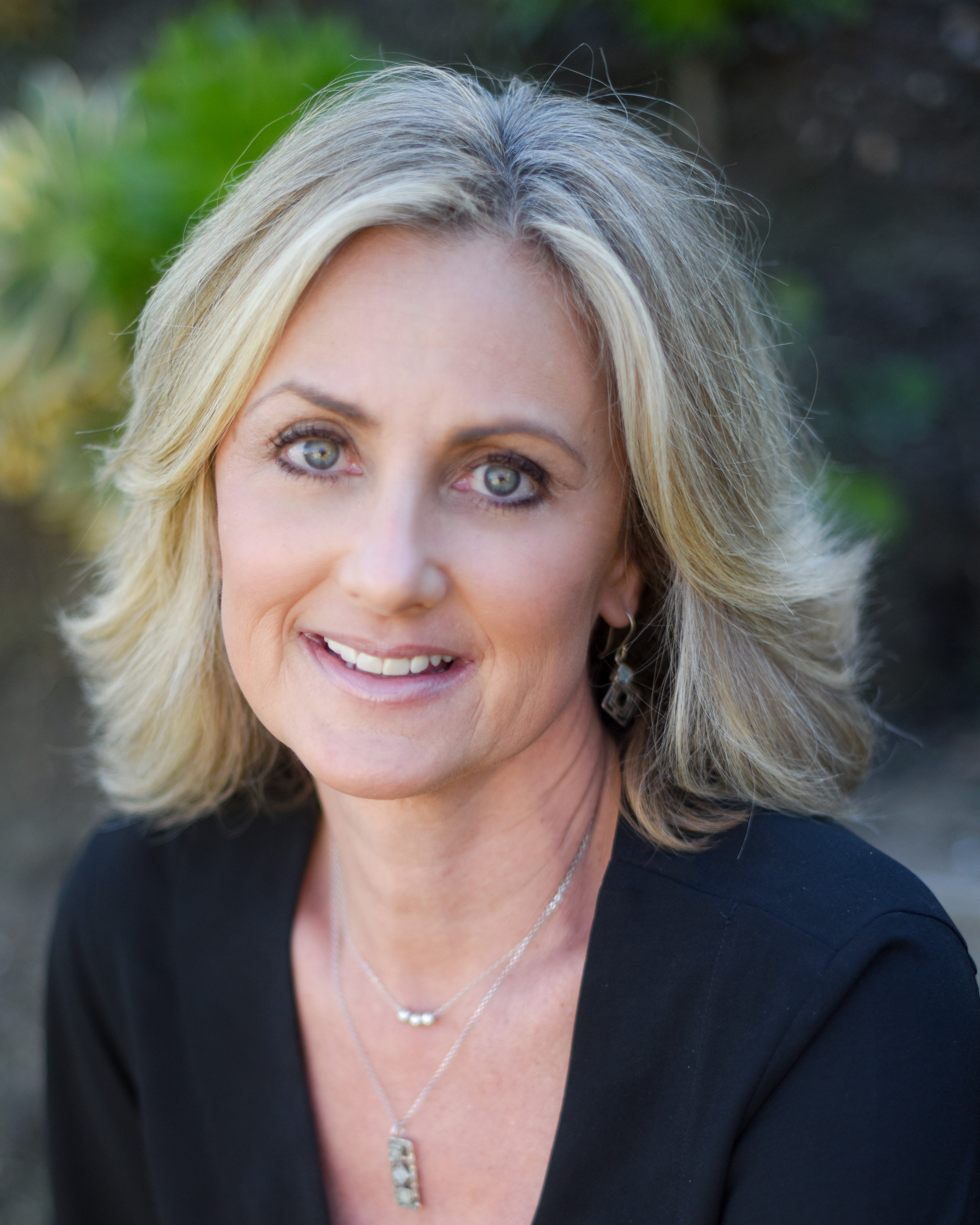 Lorie Duncan, Real Estate Agent Encinitas, CA Coldwell Banker Realty