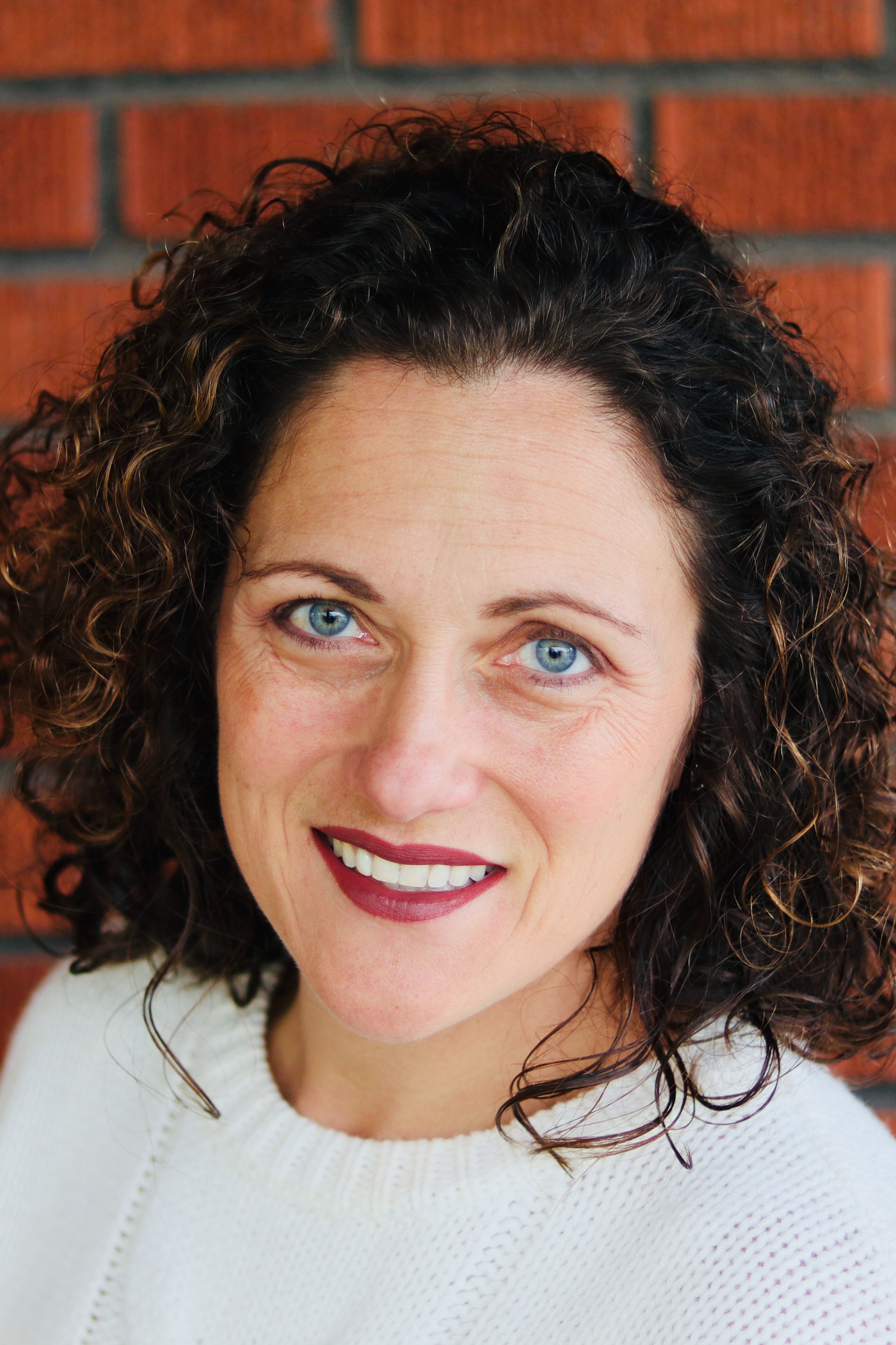 Sara Bernstein, Real Estate Agent McCandless Coldwell Banker Realty