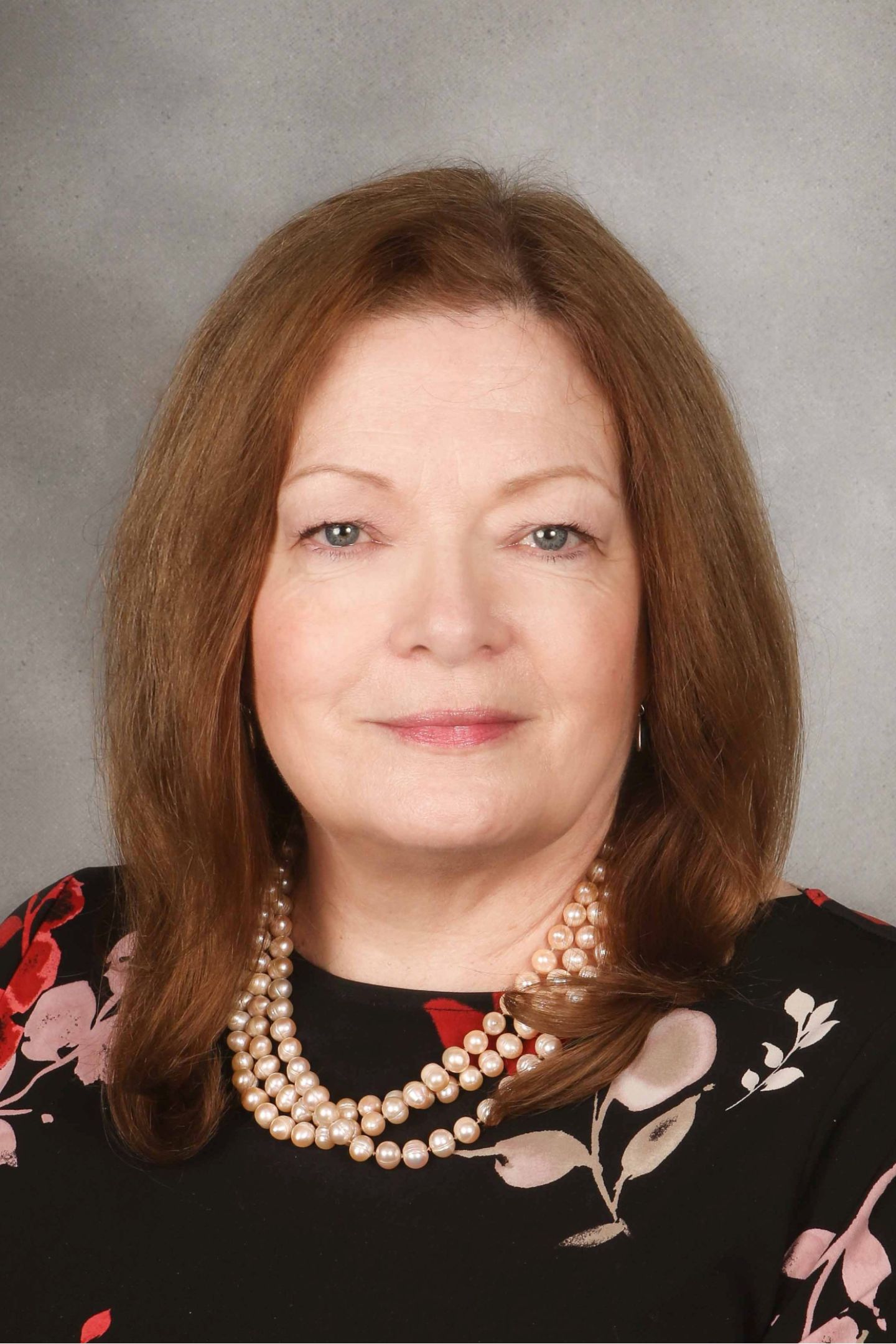 Andrea Healey, Real Estate Agent Westlake Village, CA Coldwell