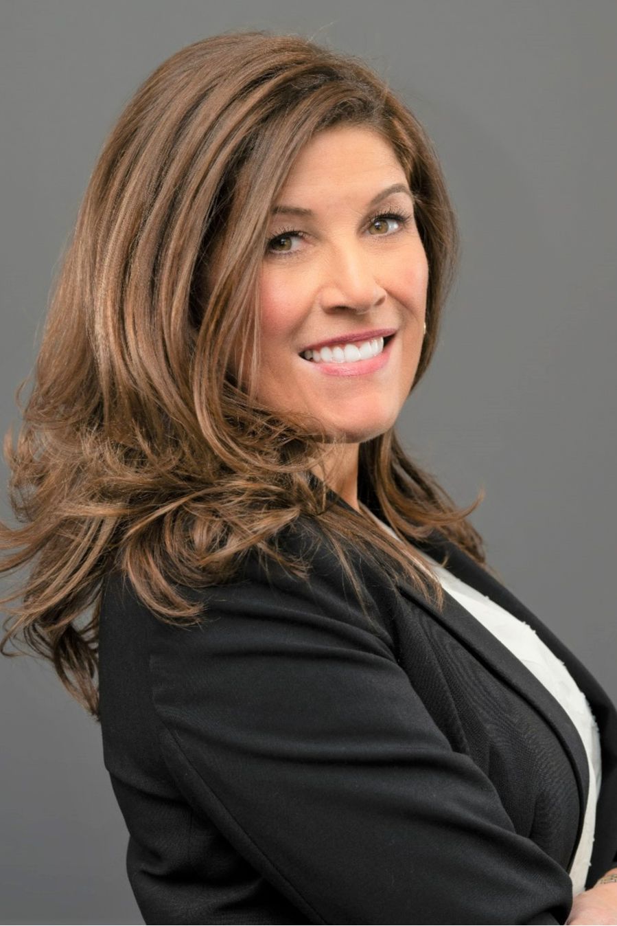 Christine McArthur, Real Estate Agent Chatham Coldwell Banker Realty