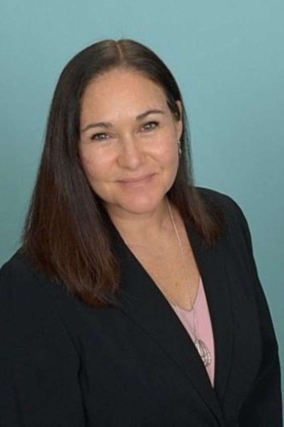 Vania Serrano, Real Estate Agent Carlsbad Coldwell Banker Realty