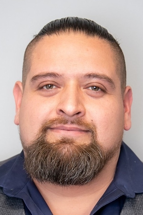 Mario Cisneros, Real Estate Agent Schaumburg, IL Coldwell Banker Realty